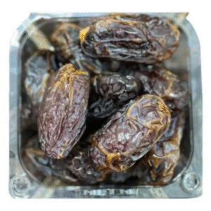 Premium natural fresh Medjoul large jumbo dates available exclusively at Qasmi Wellness in Bangalore